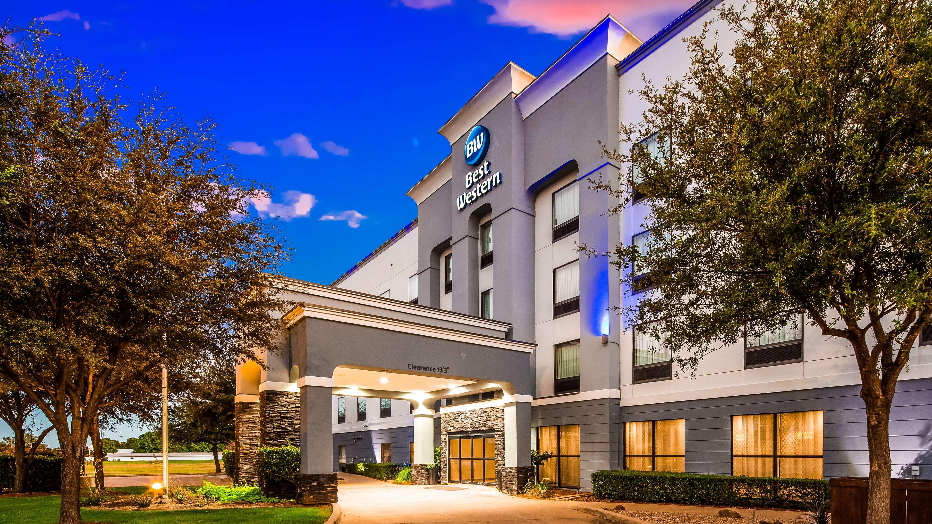 Best Western Golden Prairie Inn&Suites Sidney Exterior foto