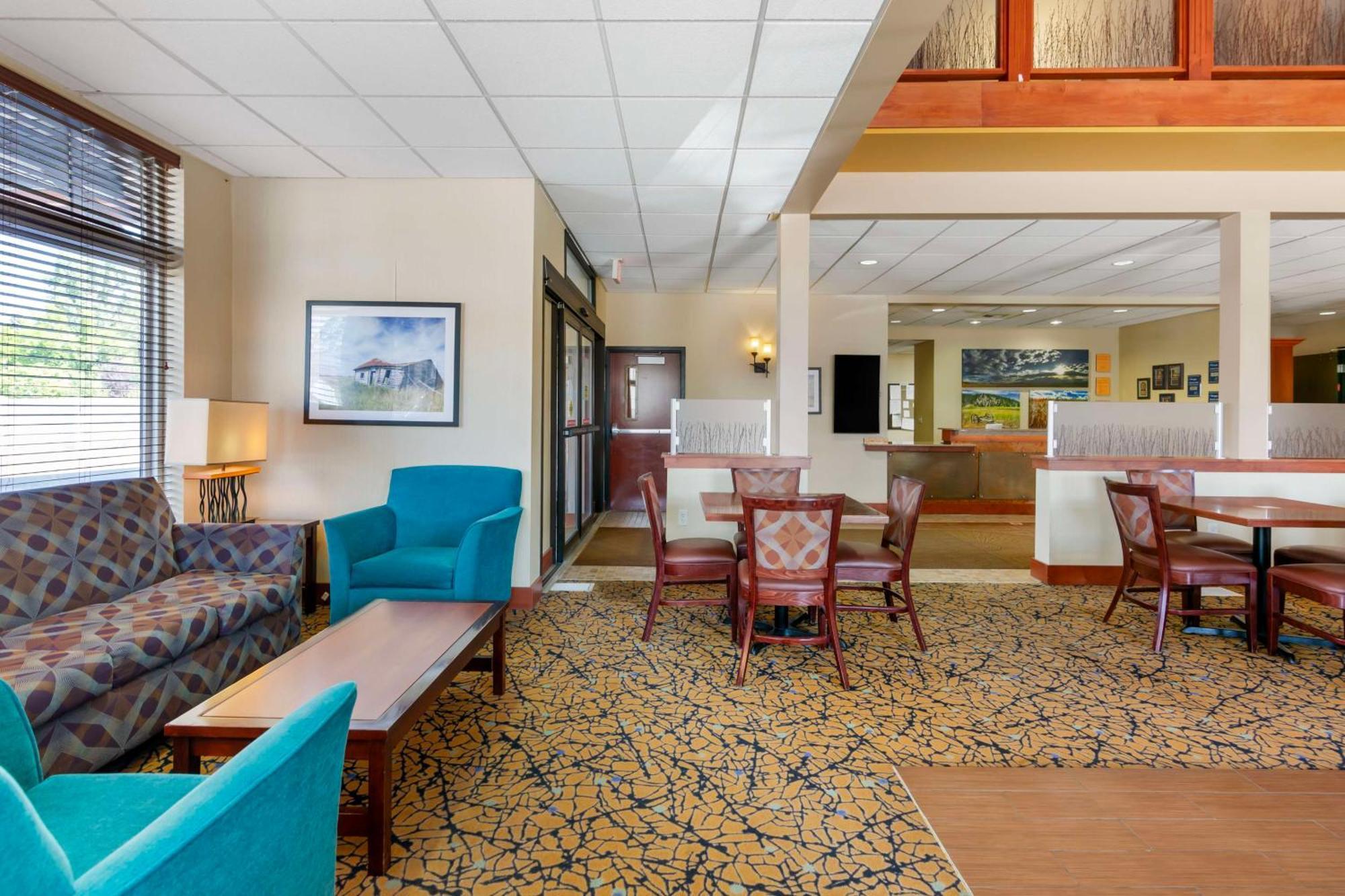 Best Western Golden Prairie Inn&Suites Sidney Exterior foto